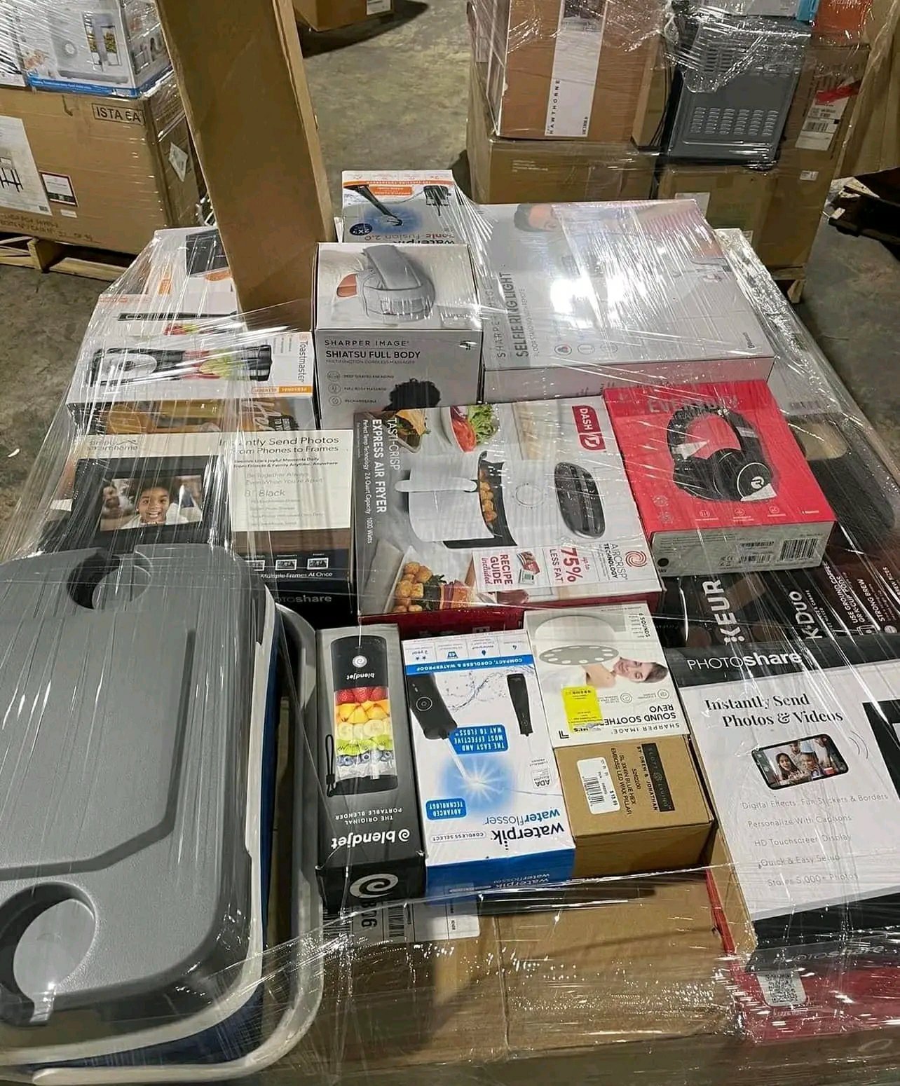 Amazon-General-Pallets4-1 Wholesale Amazon General Merchandise Liquidation Pallet — liquidation pallet photo 3