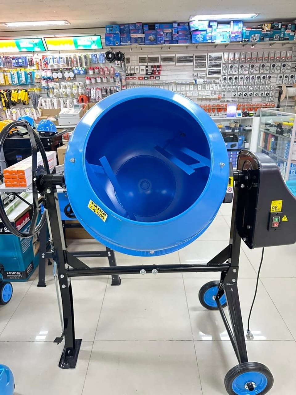 Electric Concrete Mixers Liquidation Pallet Electric Concrete Mixers Liquidation Pallet — bulk tools & hardware pallet, customer-return, free freight to 50 states