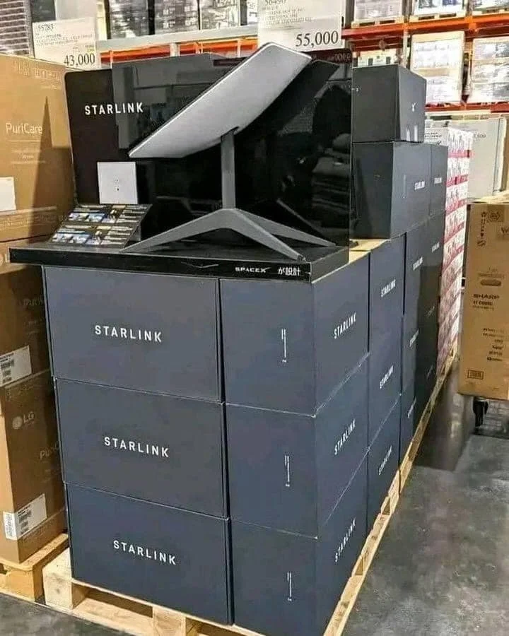 Starlink-Pallet-3 Starlink Satellite Internet Kit Liquidation Pallet — liquidation pallet photo 3