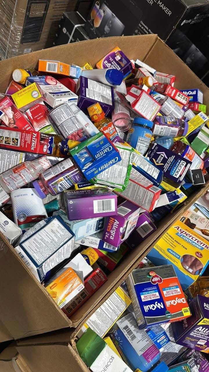 Health & Beauty Assorted Liquidation Pallet Health & Beauty Assorted Liquidation Pallet: customer-return health & beauty pallet with free US shipping