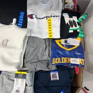 Brand Name Clothing – 200pcs Liquidation Pallet — liquidation pallet photo 4