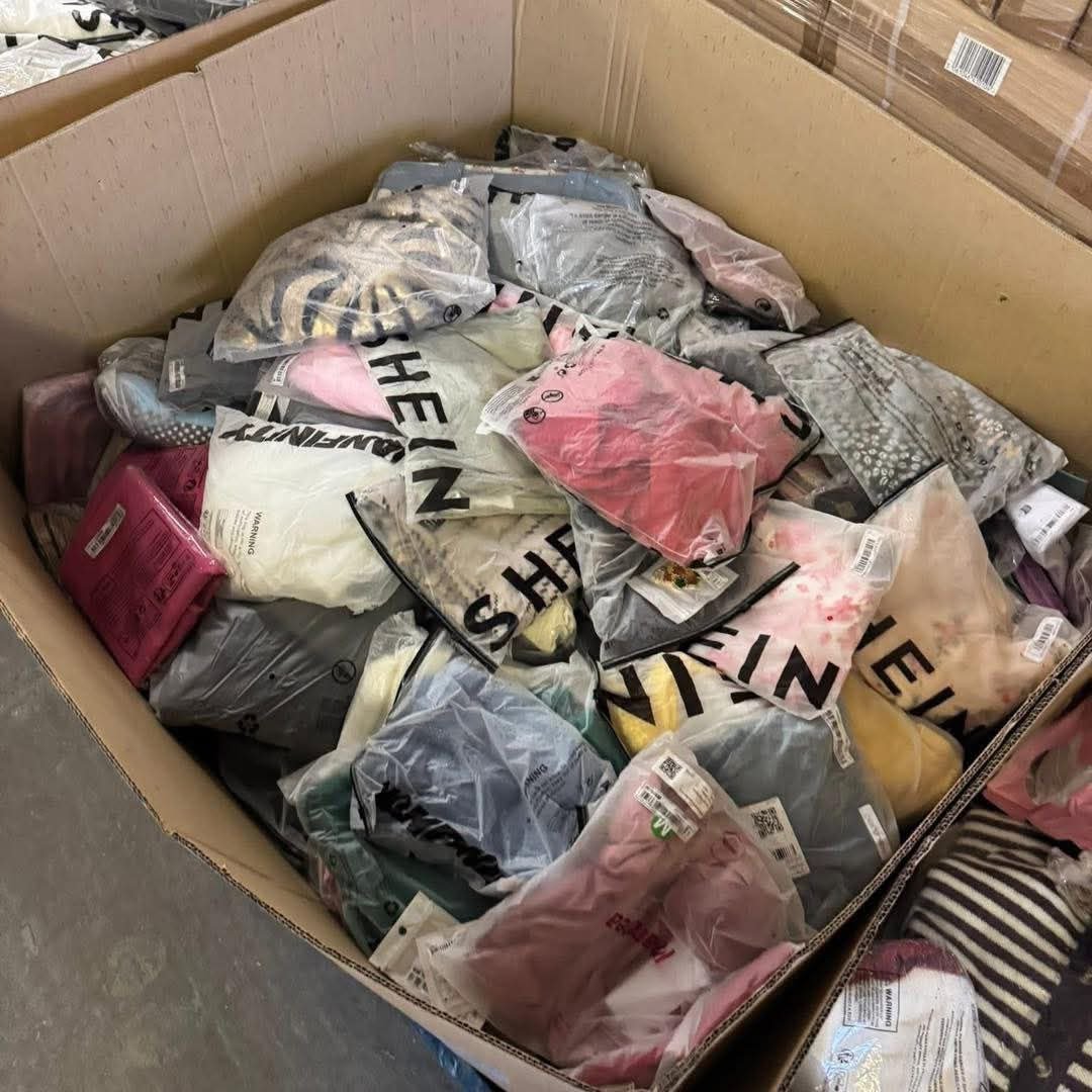clo4 SHEIN Clothing Bulk Fashion Mix Liquidation Pallet — liquidation pallet photo 4