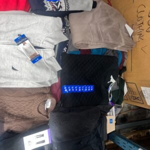 CW Clothing Liquidation Pallet — Lot 13 — liquidation pallet photo 4