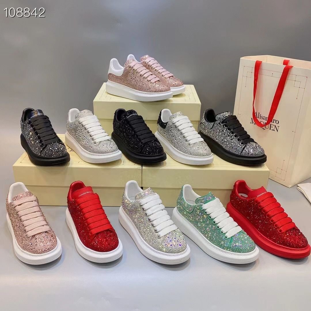 fddcv Alexander McQueen Shoes Liquidation Pallet — liquidation pallet photo 2