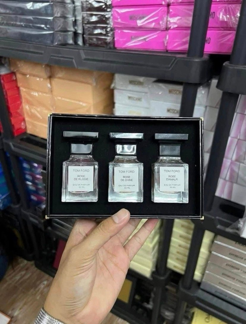 Perfume Gift Sets Liquidation Pallet Perfume Gift Sets Liquidation Pallet — health & beauty liquidation pallet, customer-return stock for resellers