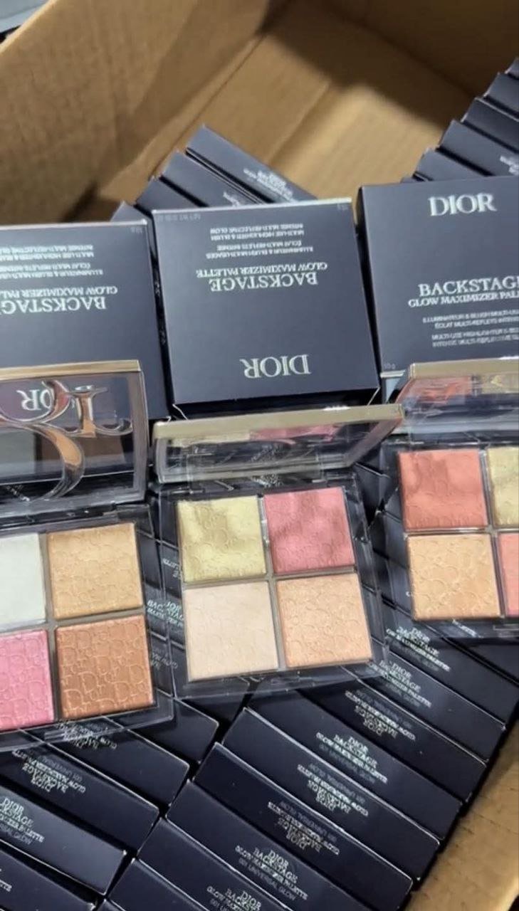 mkk1-1 Dior Backstage Glow Maximizer Palette — mixed condition