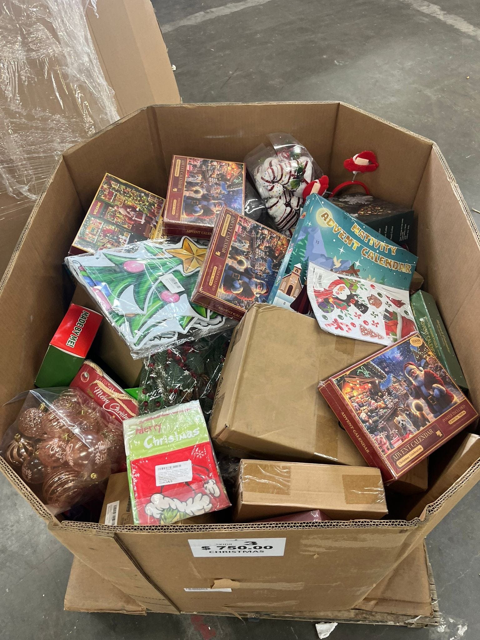 overstock-christmas-decorations-pallet-liquidation-wholesale-pallet-overstock-christmas-decorations-pallet-liquidation-wholesale-pallet-liquidationdeals-ca-1210916306 Overstock Christmas Decorations Liquidation Pallet — liquidation pallet photo 2