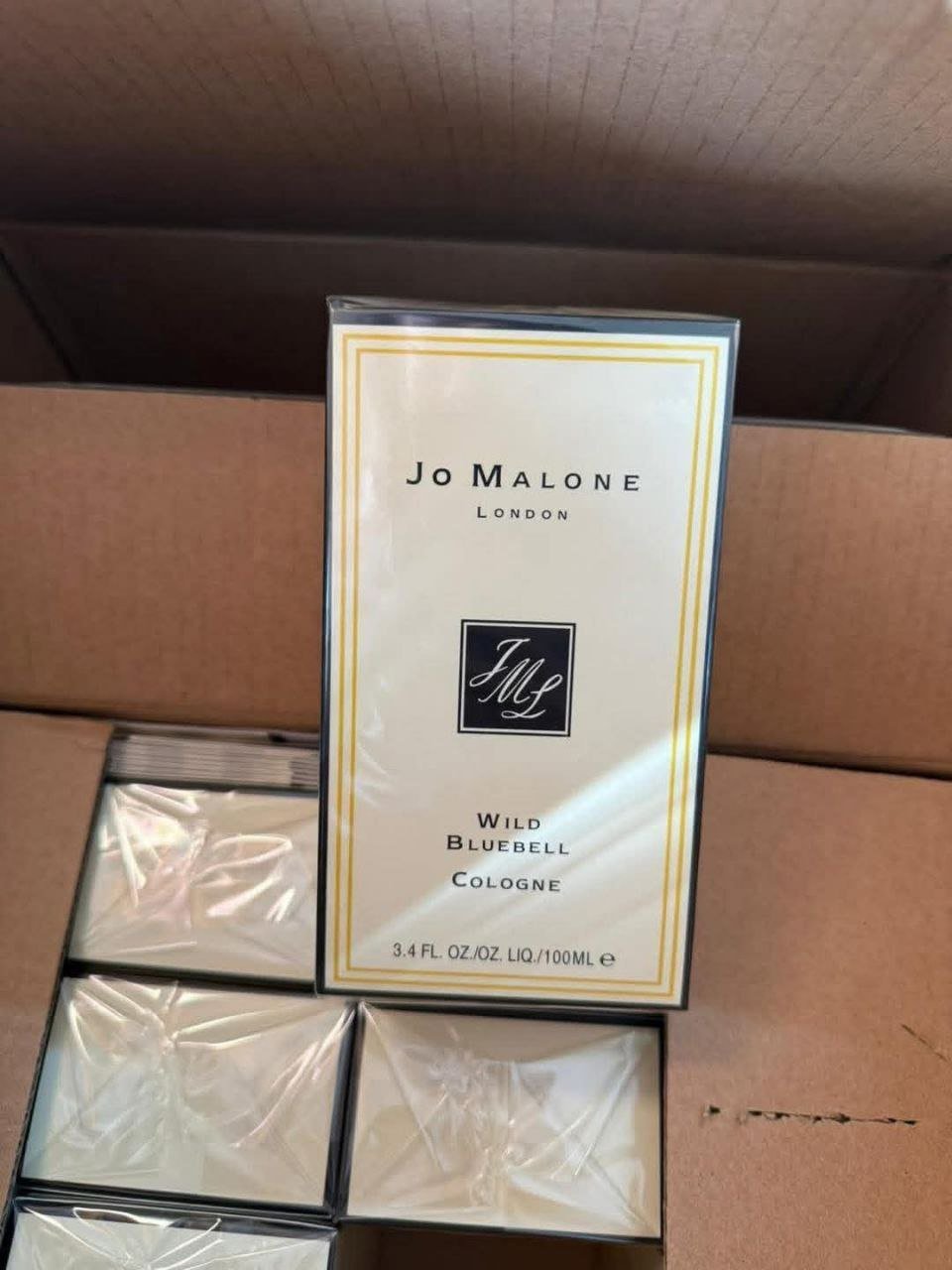 pa4 Fragrance Liquidation Liquidation Pallet — liquidation pallet photo 4