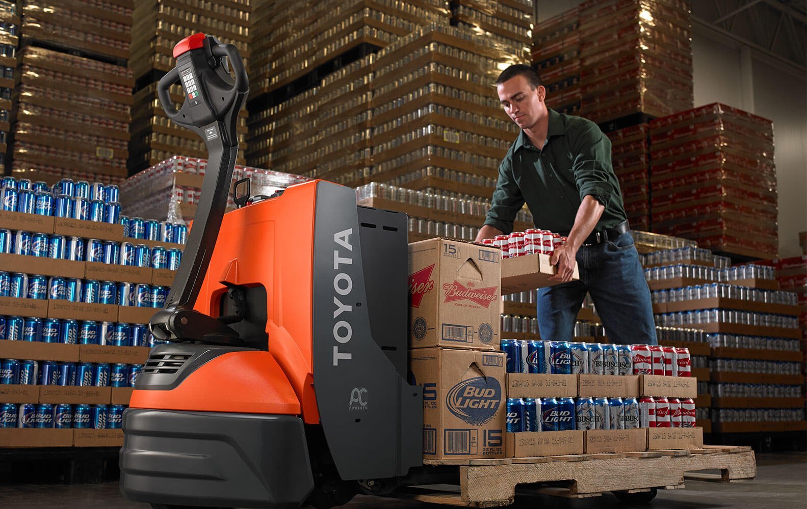 Electric Pallet Jacks Liquidation Pallet Electric Pallet Jacks Liquidation Pallet — bulk consumer electronics pallet, customer-return, free freight to 50 states
